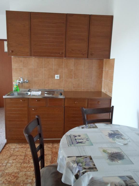 Apartments Branko Nin Bilik gambar