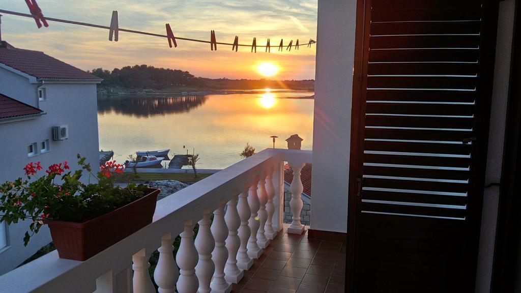 Apartments Branko Nin Luaran gambar