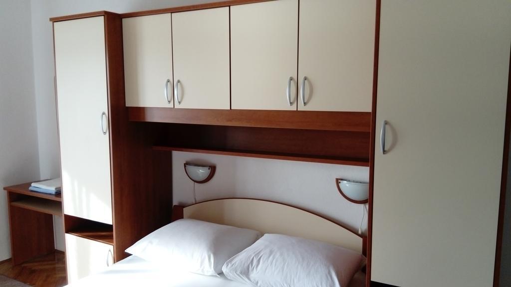 Apartments Branko Nin Bilik gambar