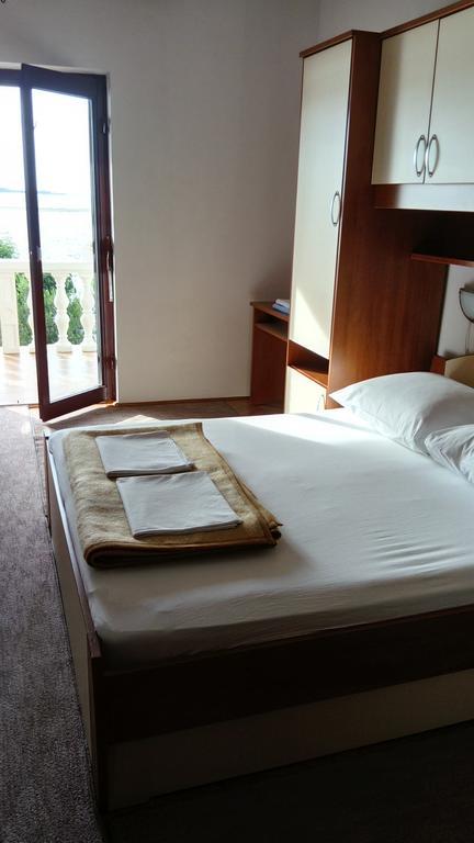 Apartments Branko Nin Bilik gambar
