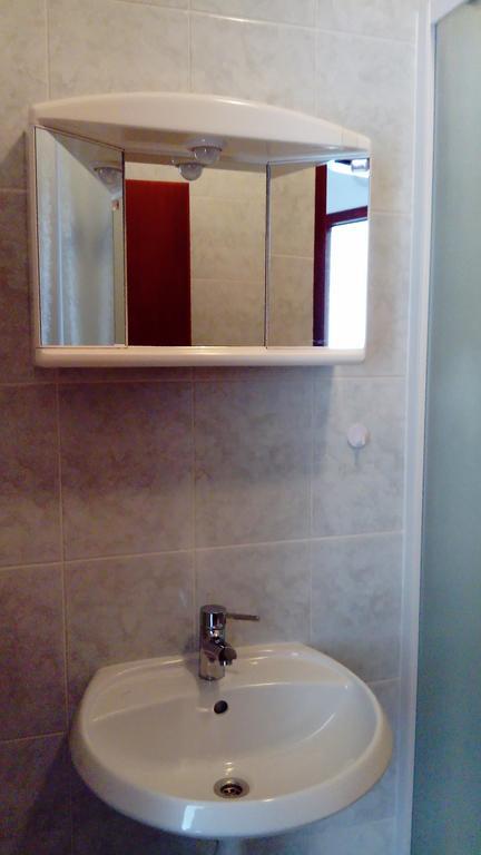 Apartments Branko Nin Bilik gambar