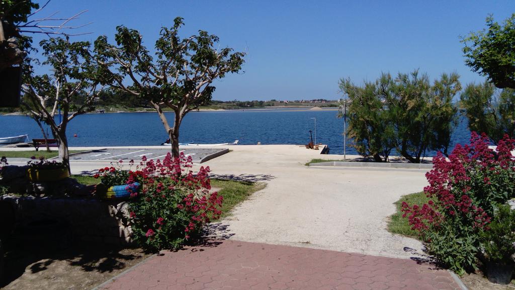 Apartments Branko Nin Luaran gambar